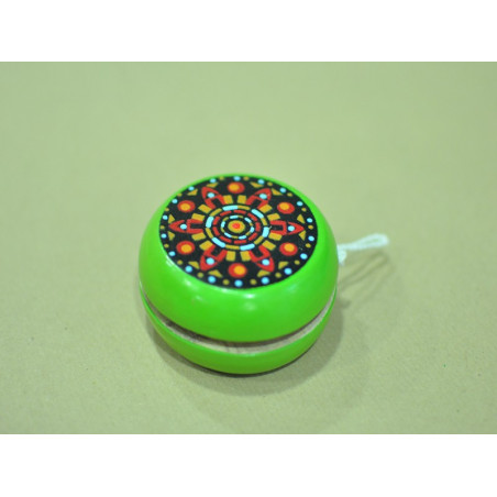 Yoyo madera pintado a mano, color verde 6.5 cm