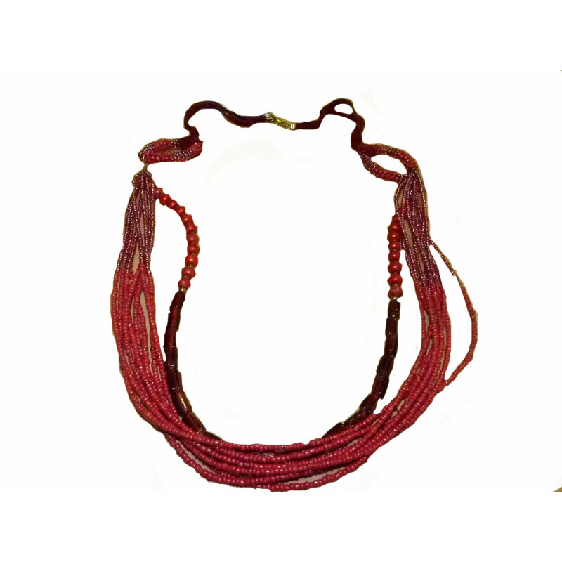 Collar multihilo cuentas, color cereza