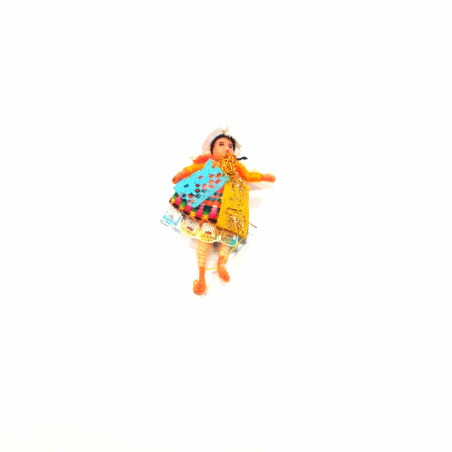 Broche figuritas peruanas