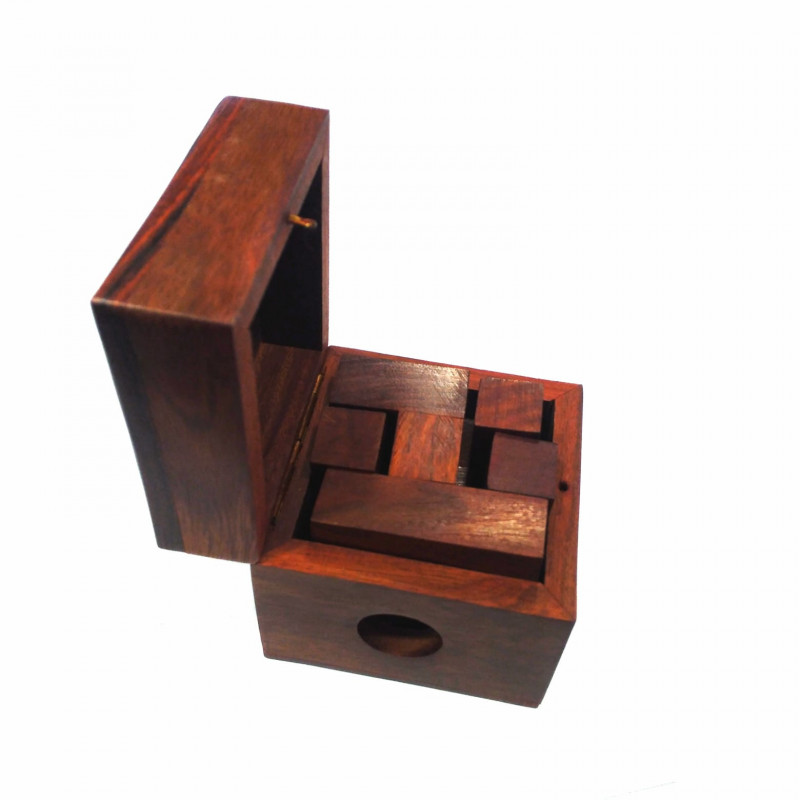 Cubo de puzzle de madera con caja