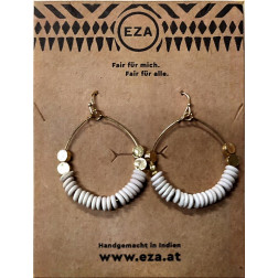 Pendientes circulares blancos y dorados