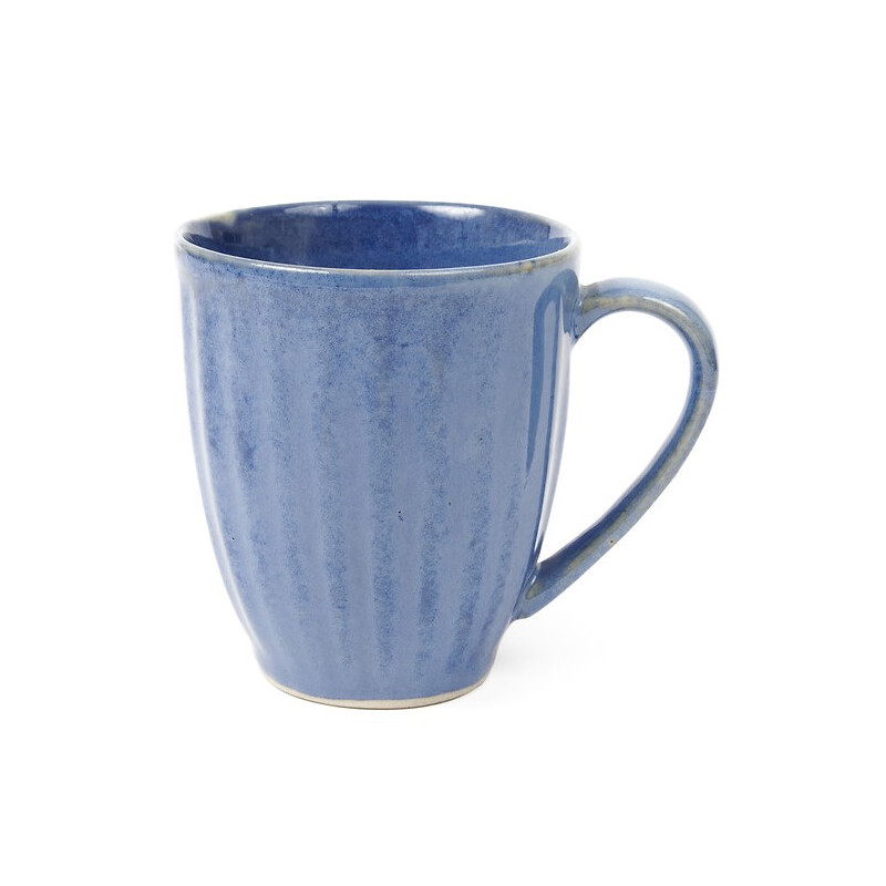 Taza de cerámica azul
