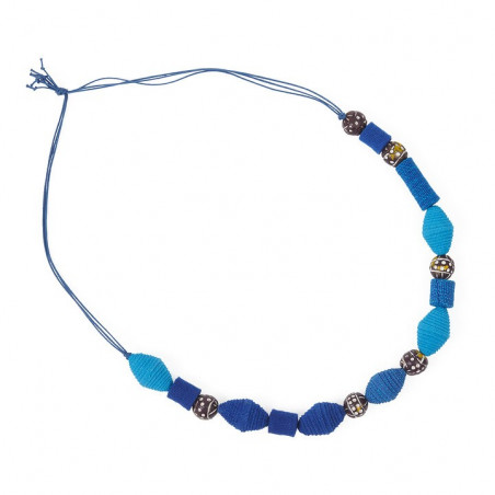 Collar de cuentas de algodón azul