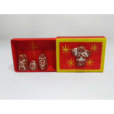 Caja de cerillas rojas de navidad
